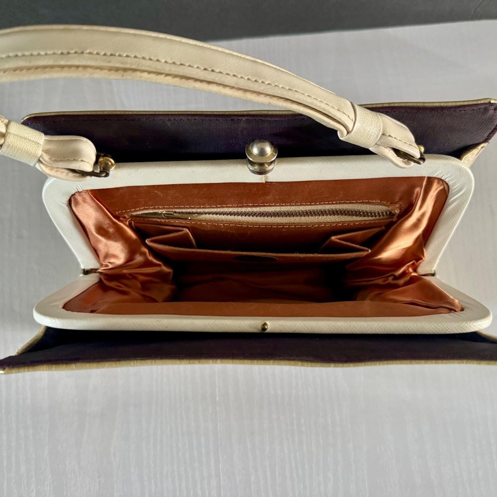 Vintage 1960s Fabrique Handbag Beige Needlepoint Floral Beaded Top Handle Purse - Picture 7 of 13